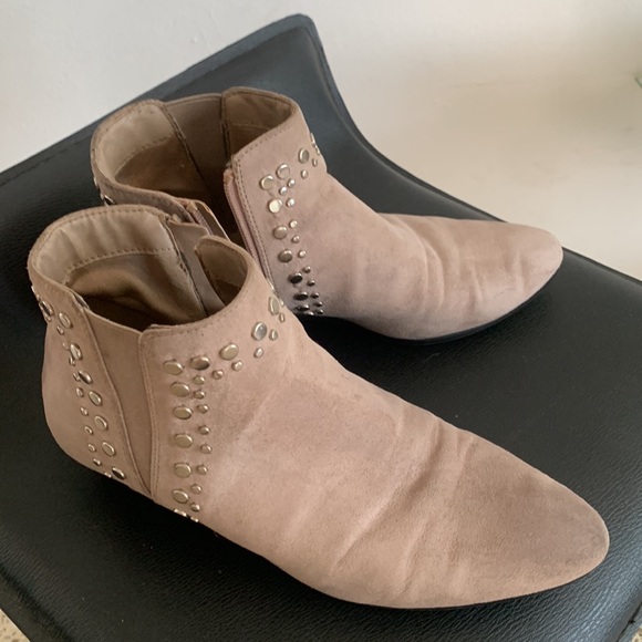 Forever 21 Gray suede studded boots - Picture 2 of 2